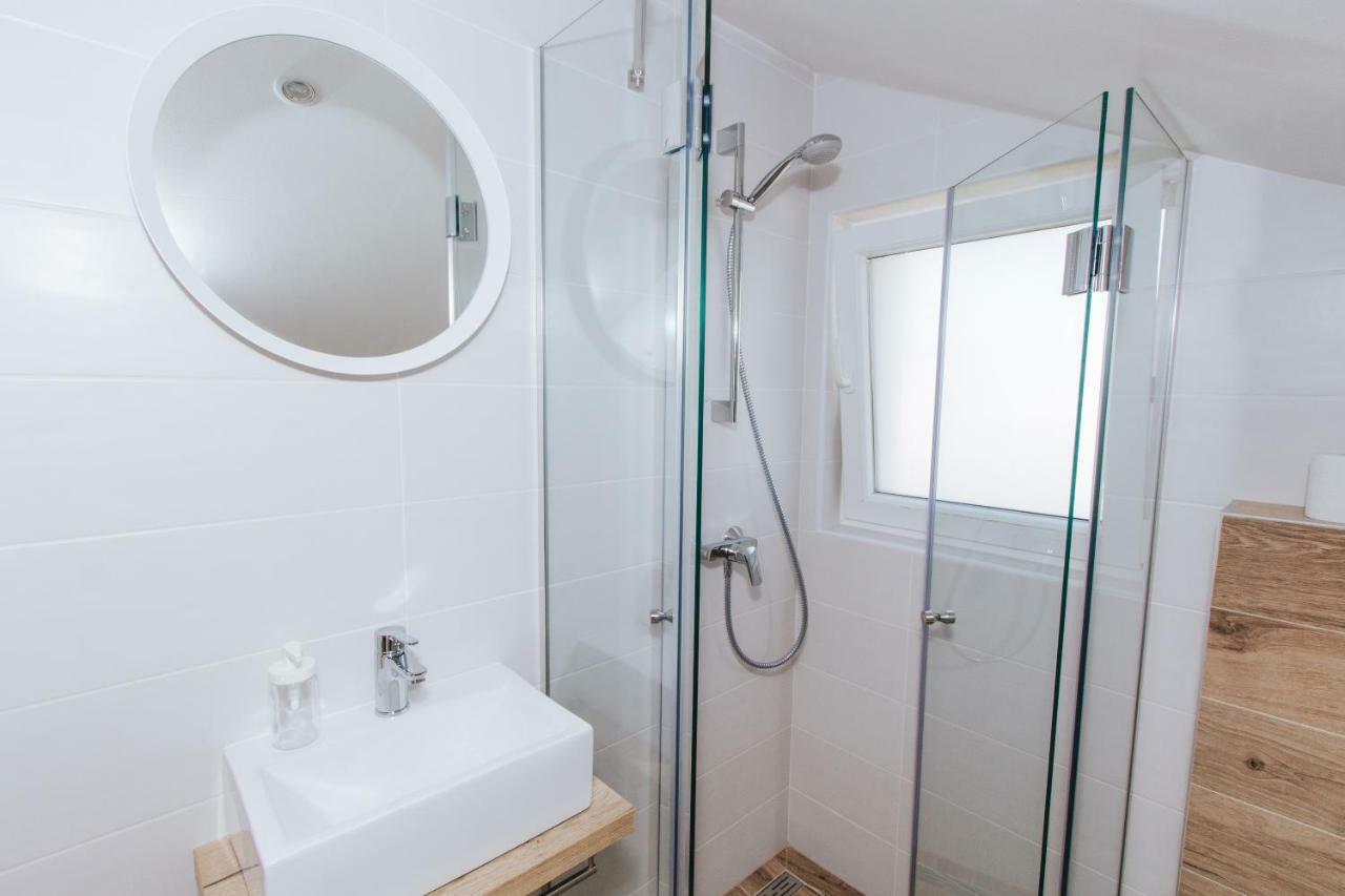 Fyaka Loft Apartments Vodice Eksteriør billede
